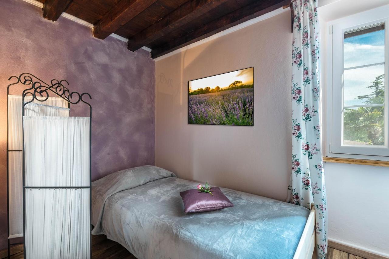 Rustic Istrian House Varesco Krnica Exterior photo